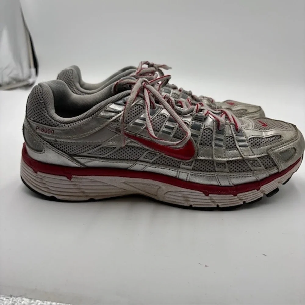 Nike P-6000 Bowerman Series Running Shoes Mens 9.5 Silver Red CD6404-024 Y2K